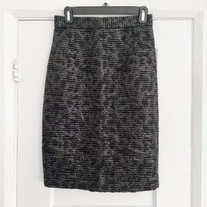 D&G Dolce & Gabbana Black/Grey Tweed Pencil Skirt, size 42 (fits like a 4/6)